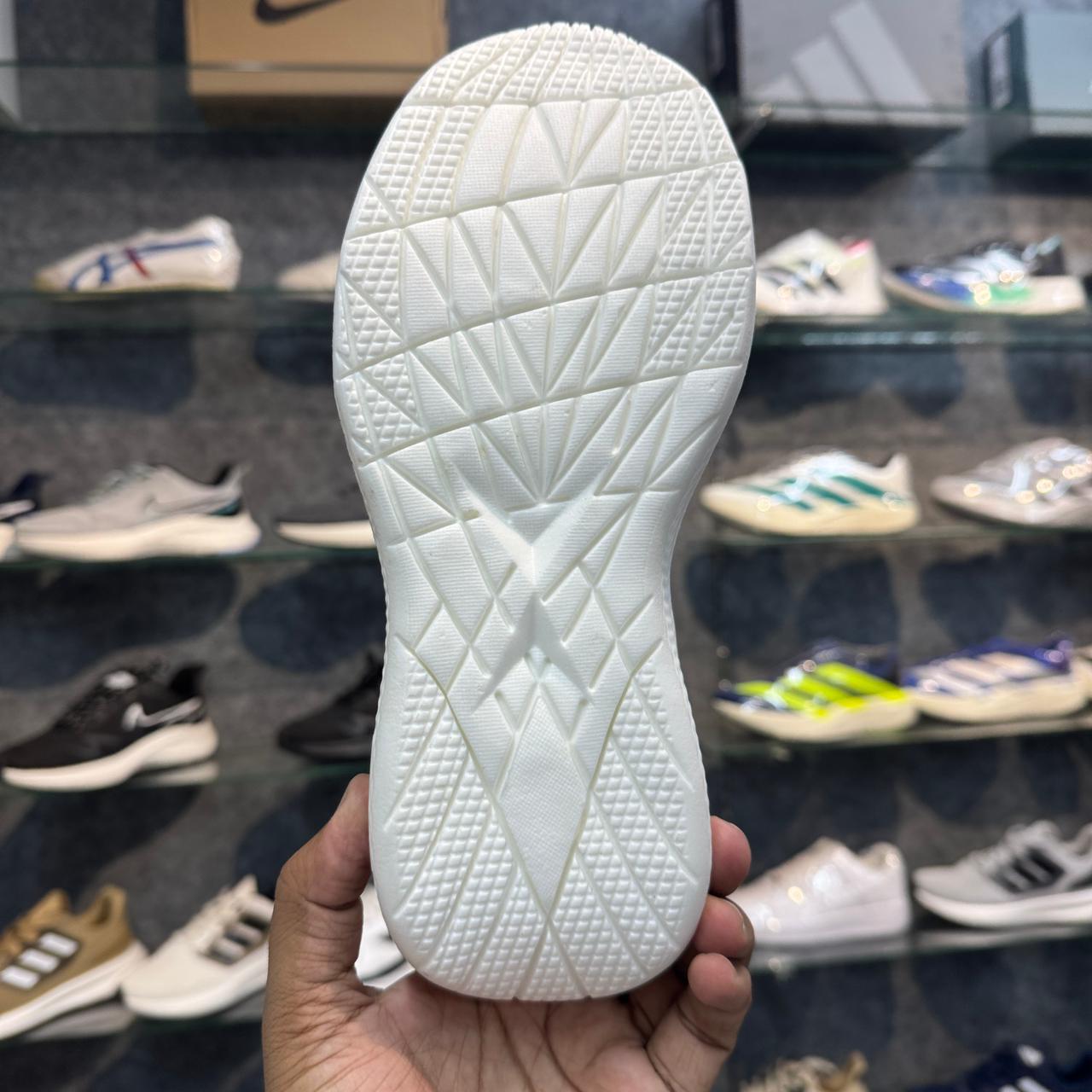 Sketchers GoRun Vapor Foam - LT Pink