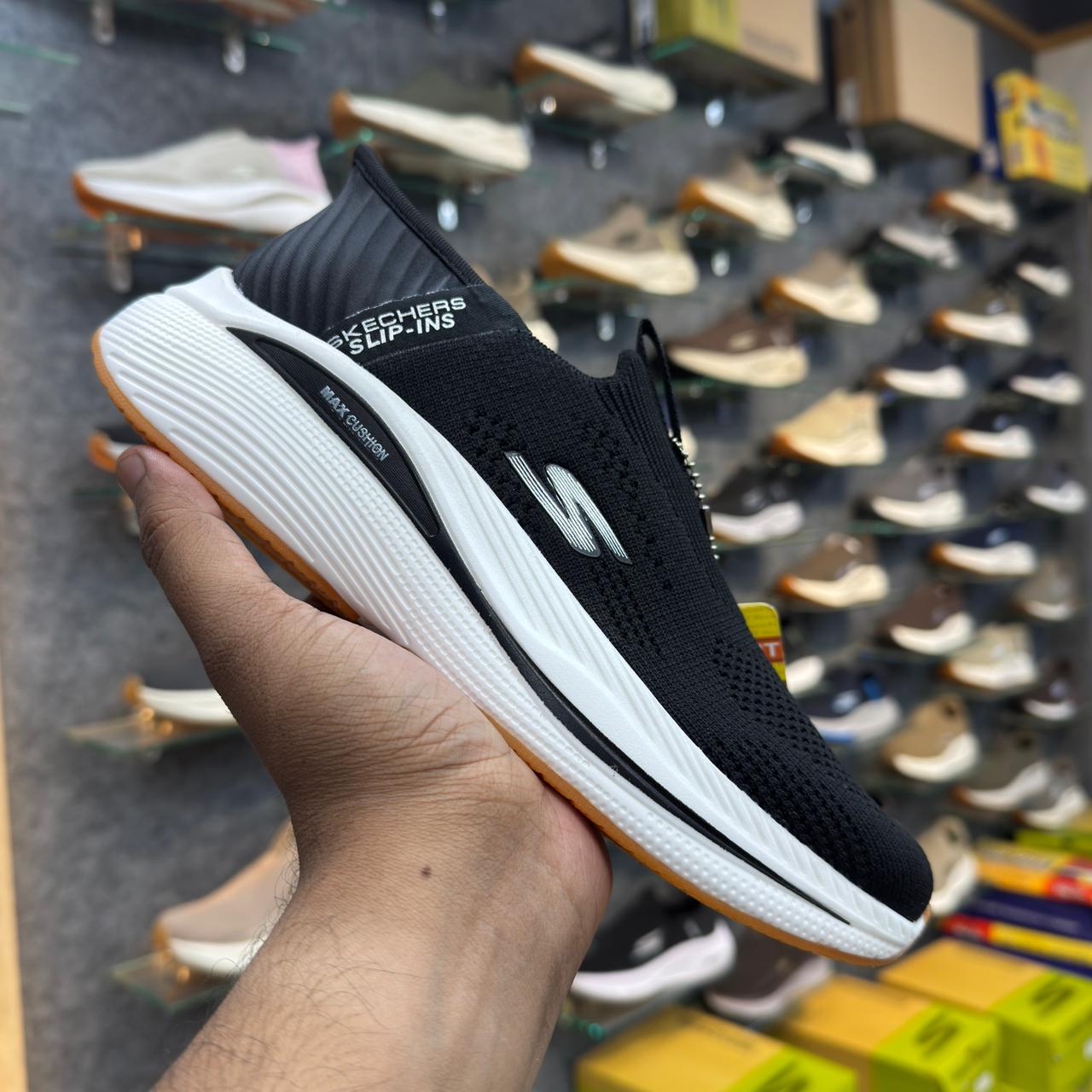 Sketchers Slip ins Max Cushion 