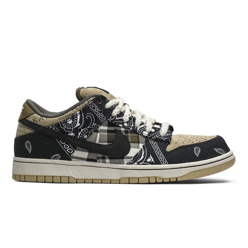 SB Dunk x Traviss Scott Low