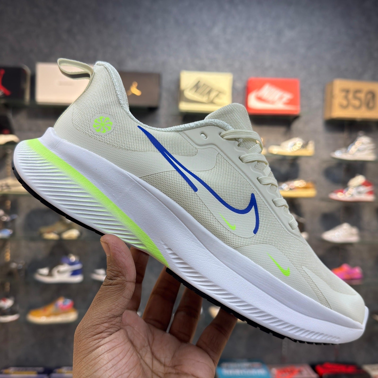 NK Zoom Neon White