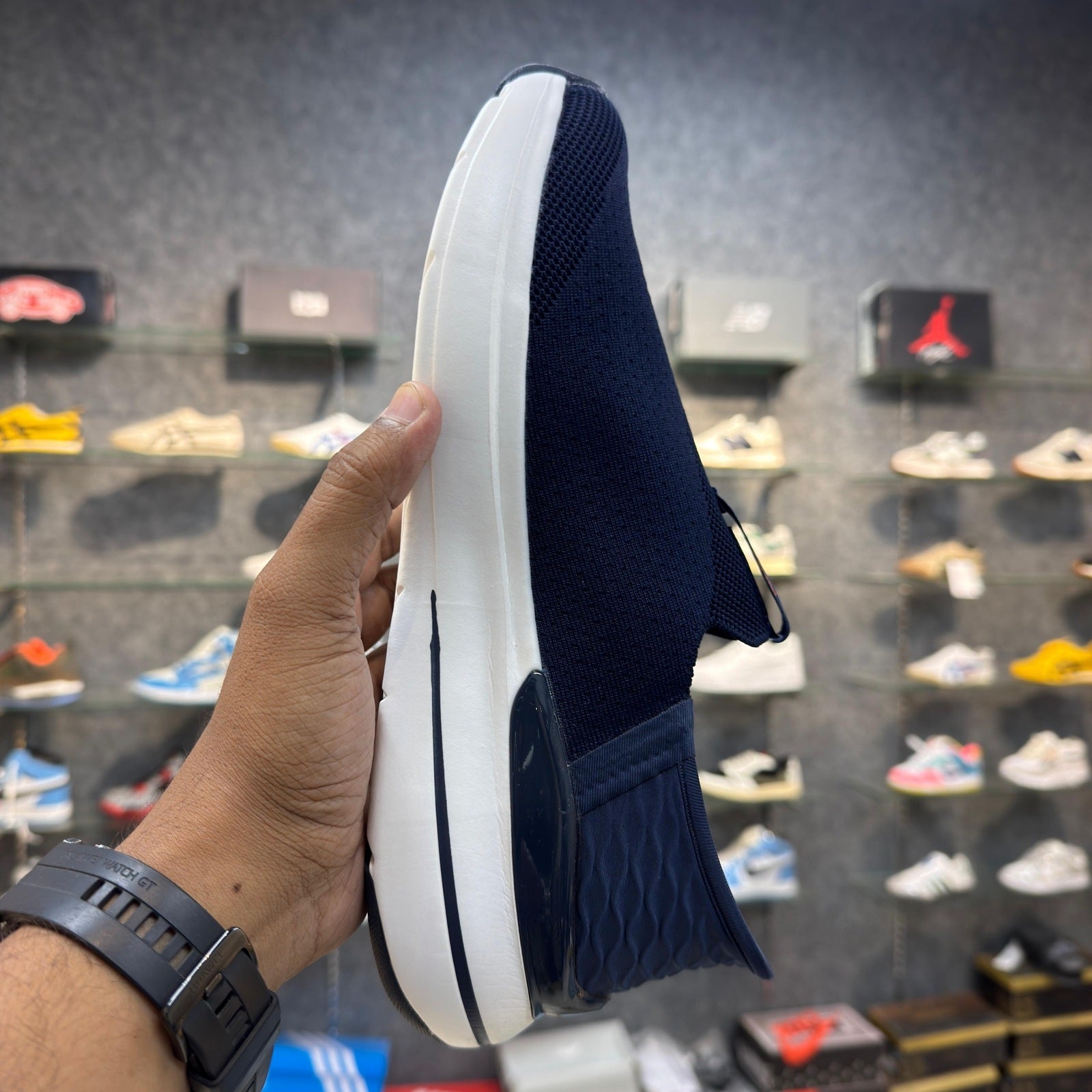 Skechers Hyperburst Max Cushion Slip-ins Blue