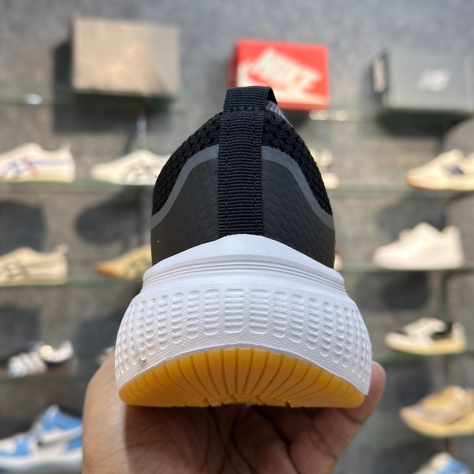 Sketcher Go Run Elevate 2.0 Black White