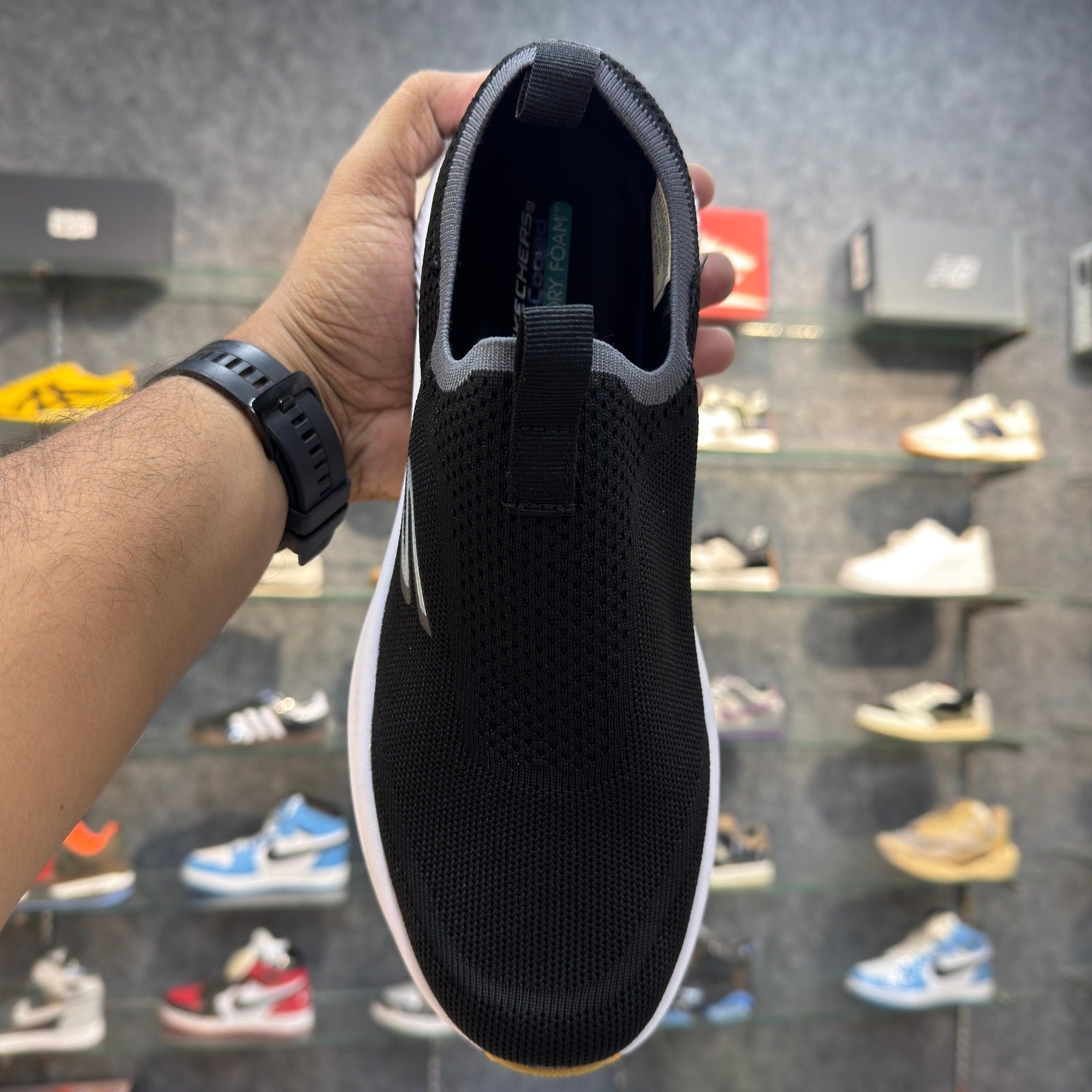 Sketcher Go Run Elevate 2.0 Black White