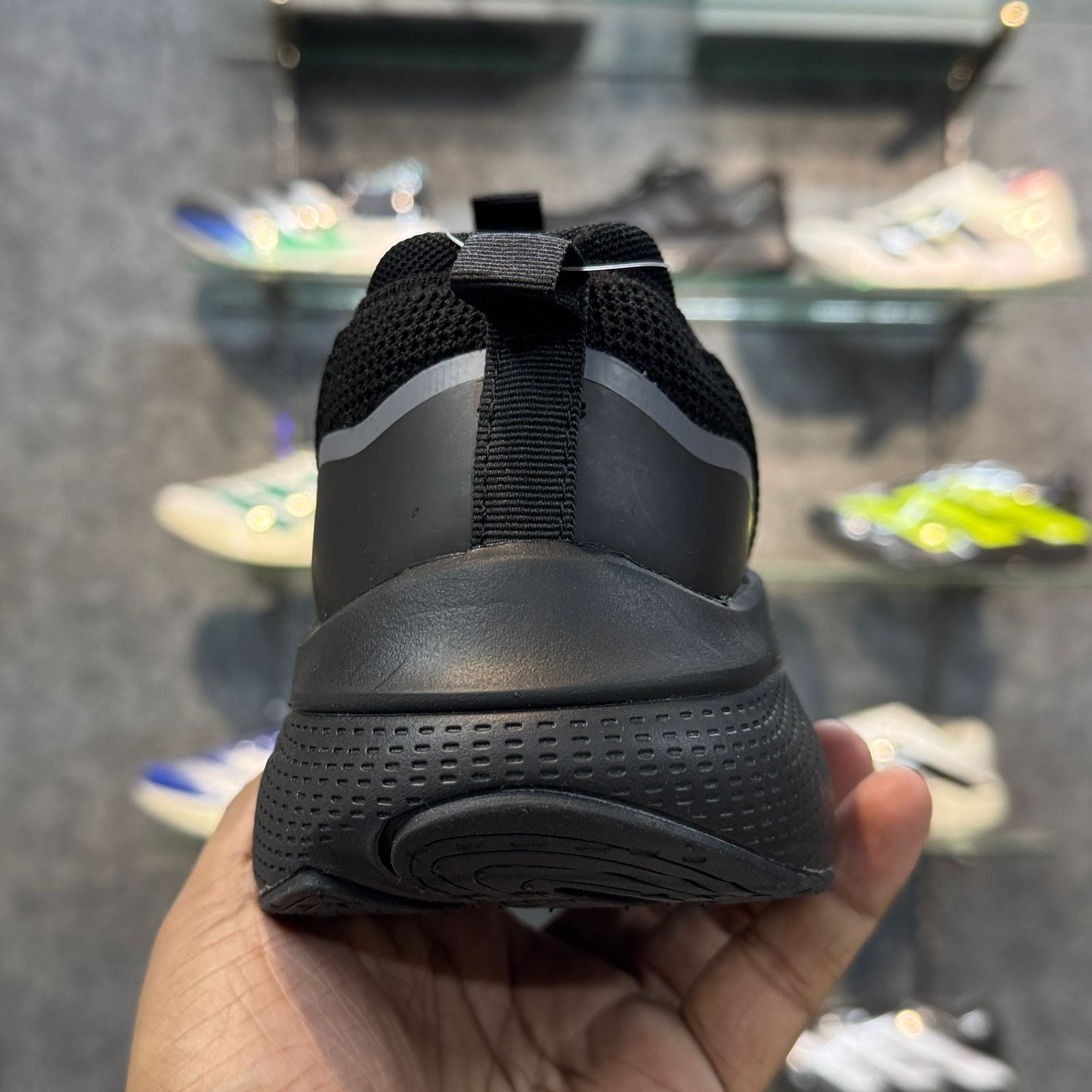 Sketcher Max Cushion All Black