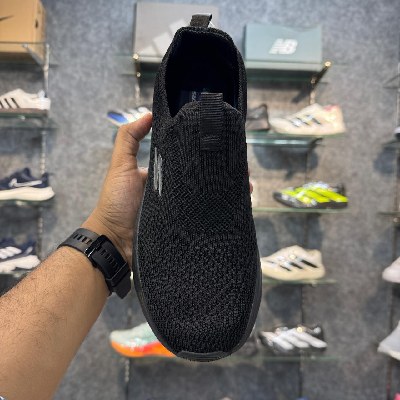 Sketcher Max Cushion All Black