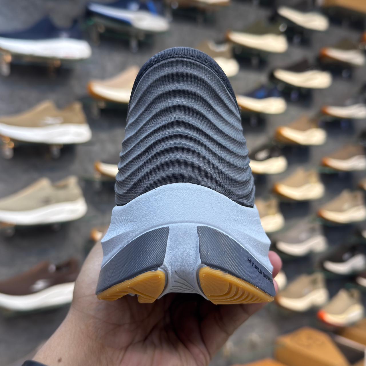 Sketcher Slip ins Archfit (Carbon Infused) 