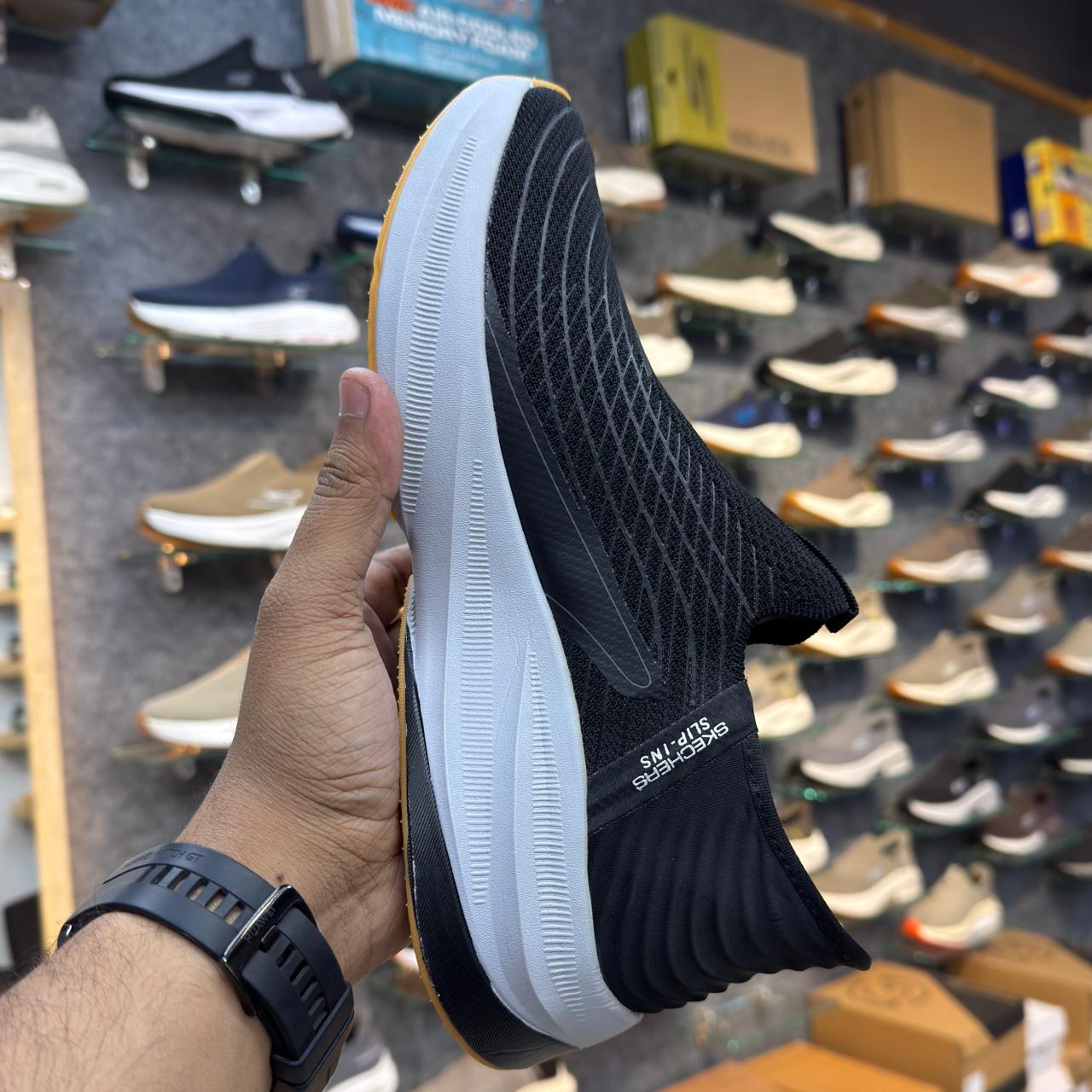 Sketcher Slip ins Archfit (Carbon Infused) 