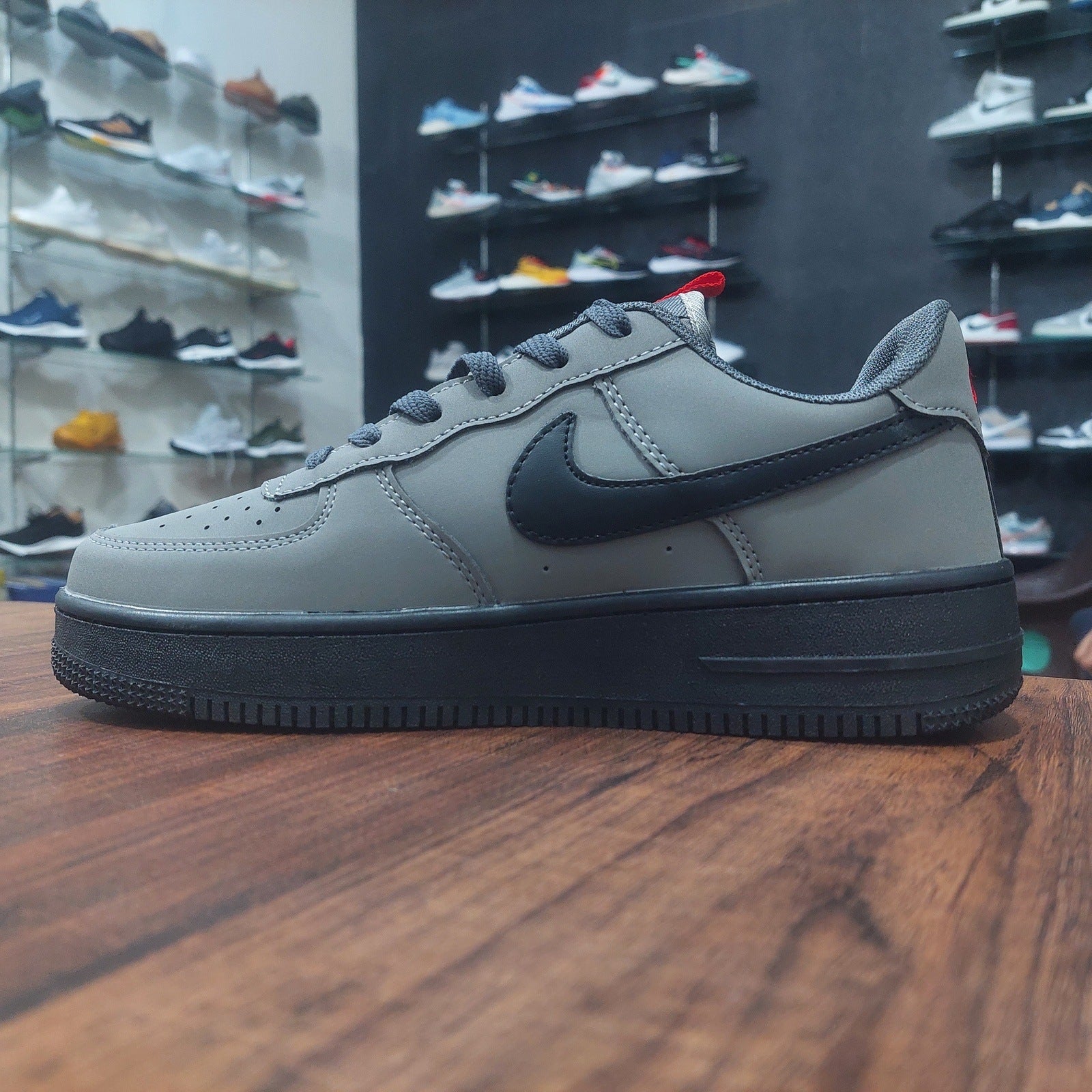 AF1 Low Grey