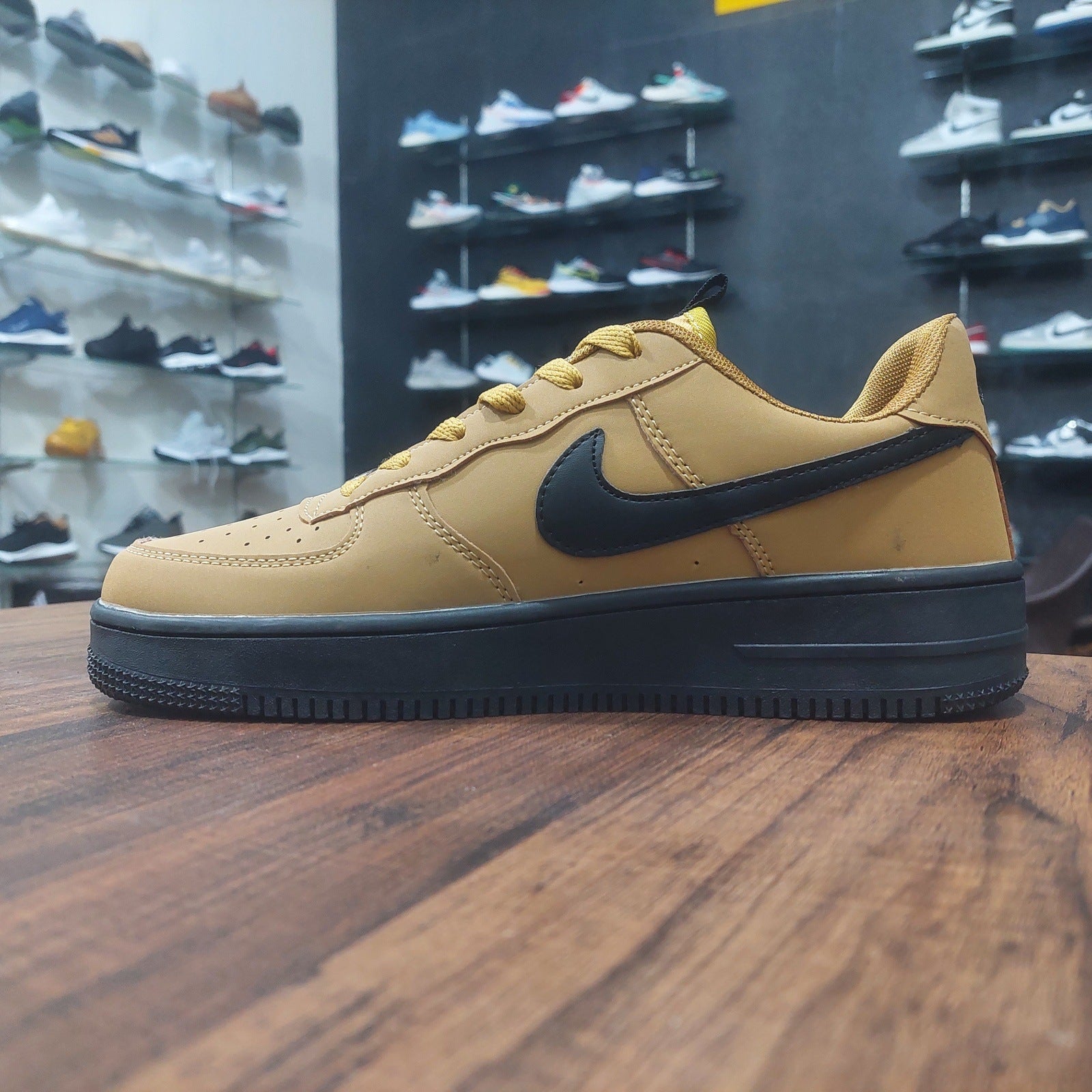 AF1 Low Earth Yellow