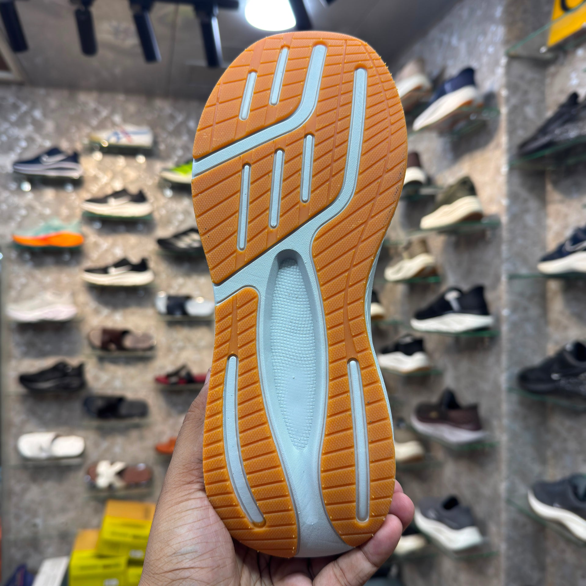 Sketcher Max Cushion Slip ins 
