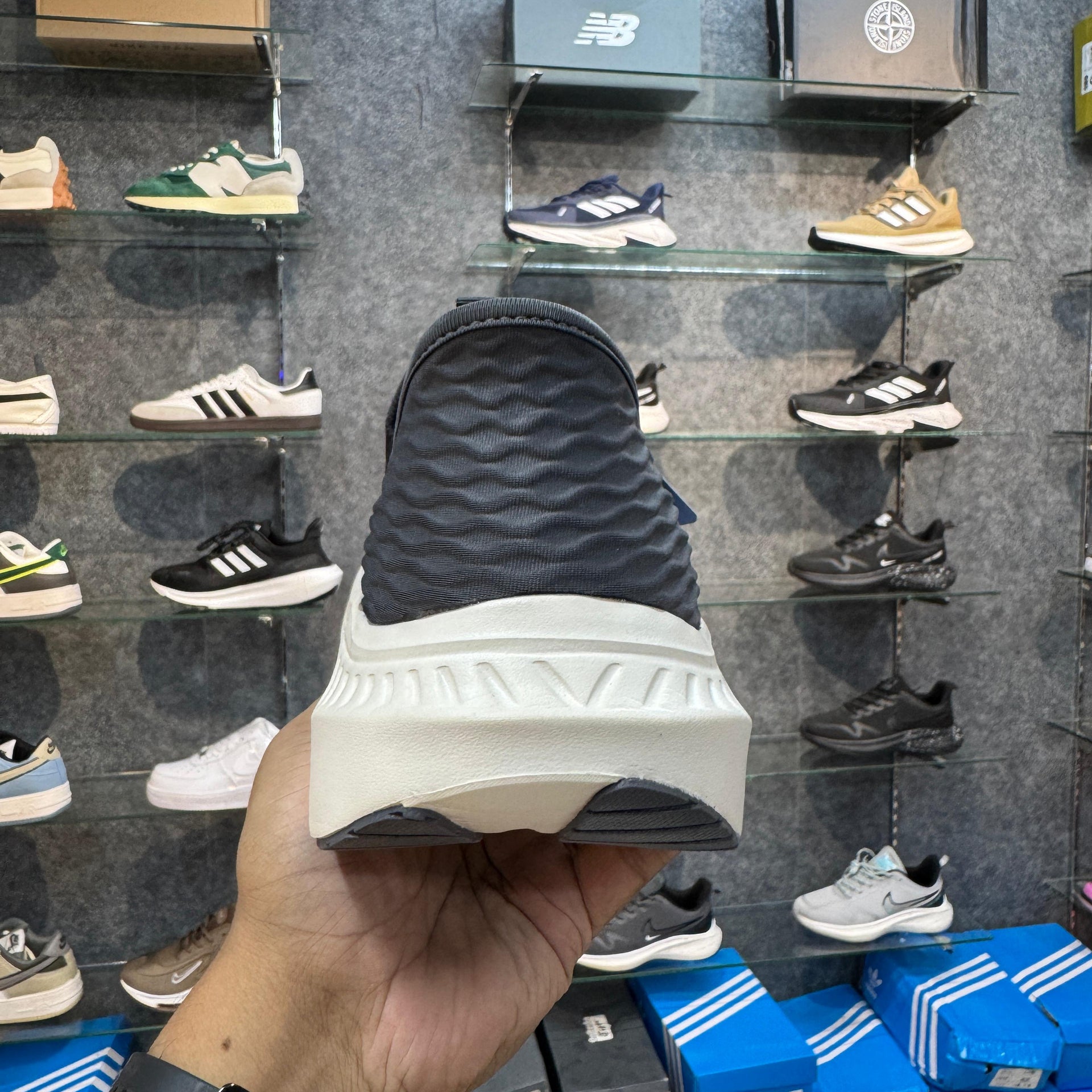 Sketcher Archfit Slip ins 