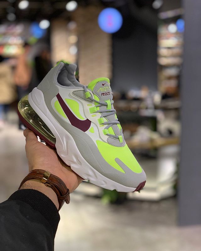 Air Max React Lemon Grey